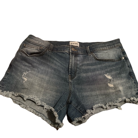 Meritage cut off denim shorts size 32 - Picture 1 of 4